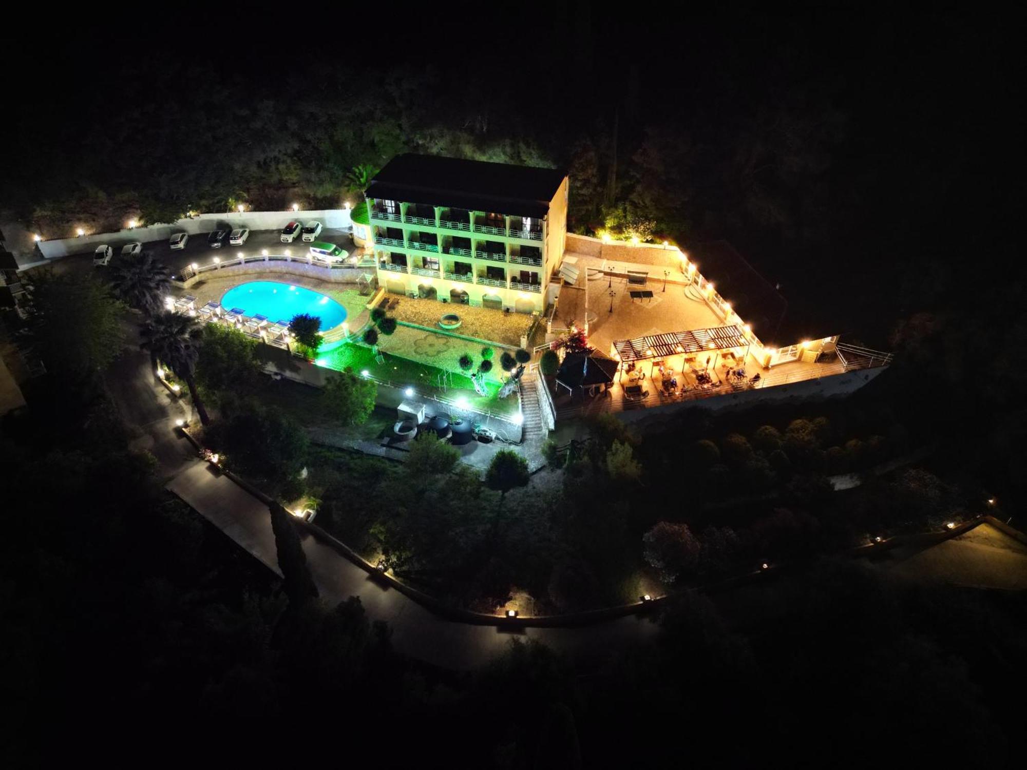 Avra Sunset Sea View Liapades 아파트 호텔 외부 사진